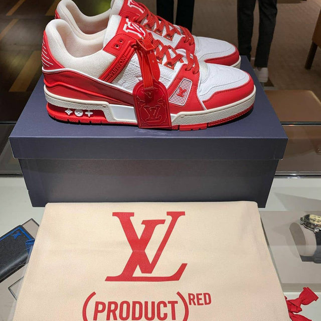 𝓛𝓸𝓾𝓲𝓼 𝓥𝓾𝓲𝓽𝓽𝓸𝓷 (RED)™